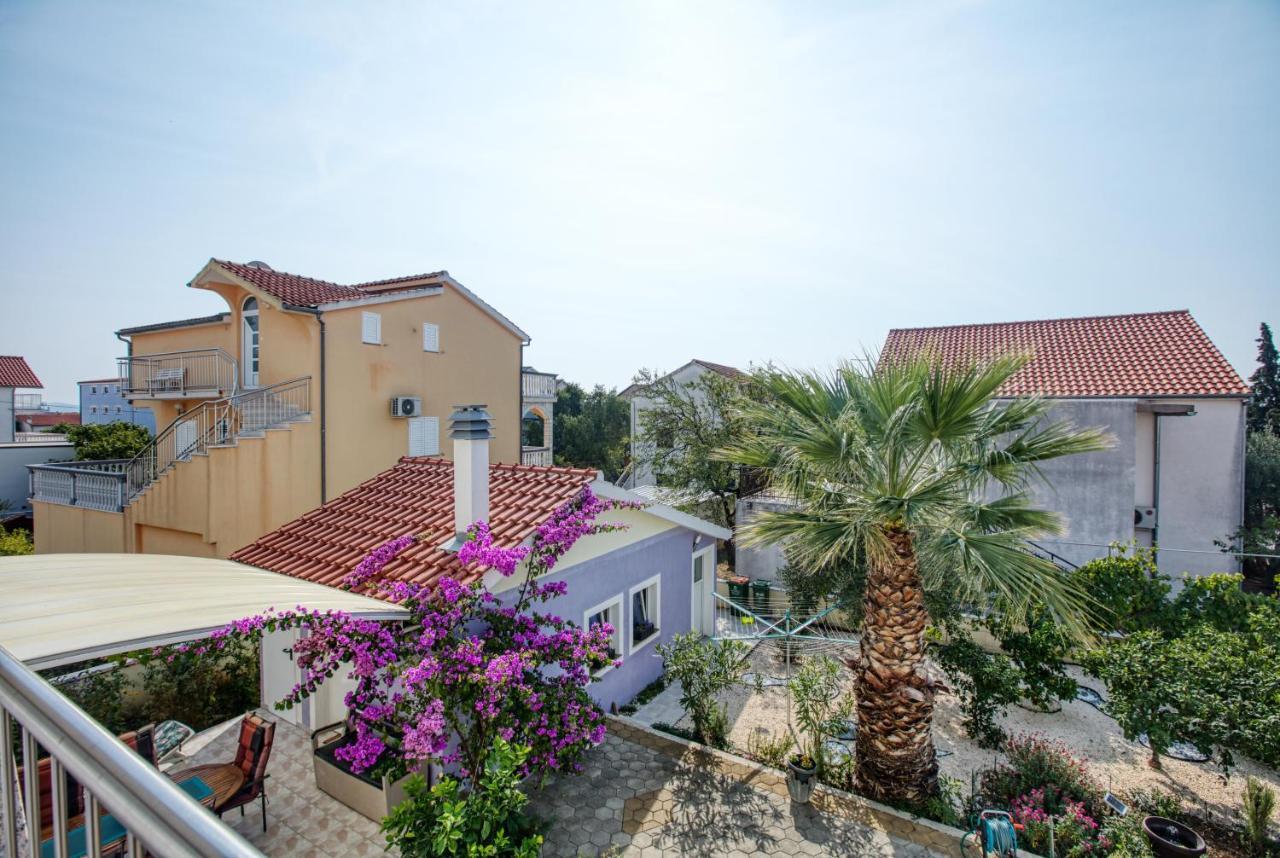 Apartments With A Parking Space Vodice - 6178 Eksteriør billede